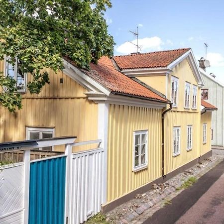 Central Laegenhet I 1700-Talshus Västervik Exterior foto